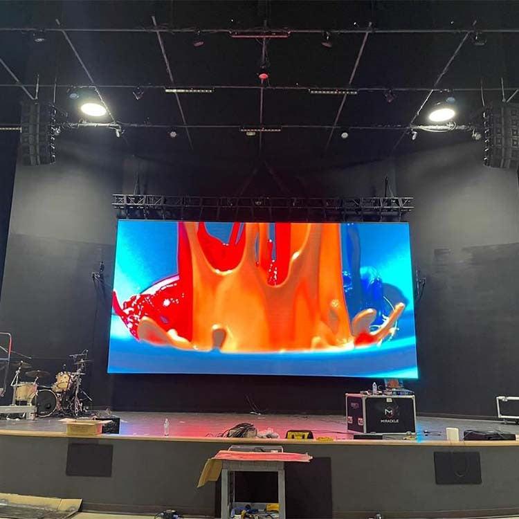 Outdoor Curved Rental LED Screen - 500mm * 500mm, Create a Unique Visual Experience (Price for reference)